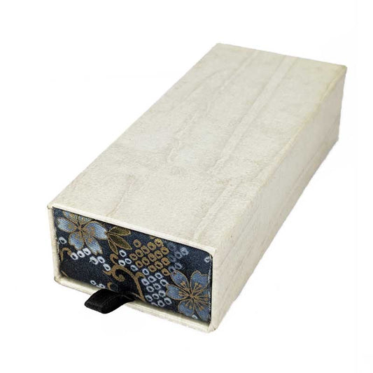 Cream & Blue Pull Dice Box