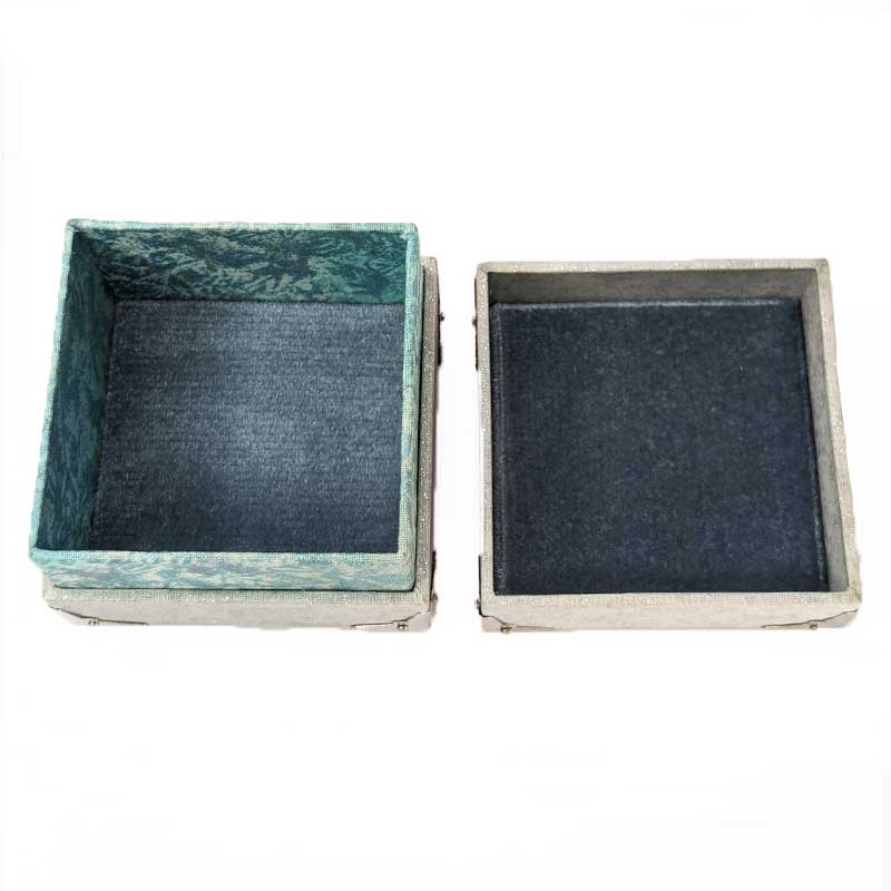 Chrome Ice Dice Box