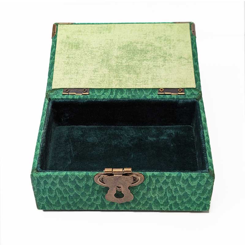Green Scale Dice Box with Metal Latch