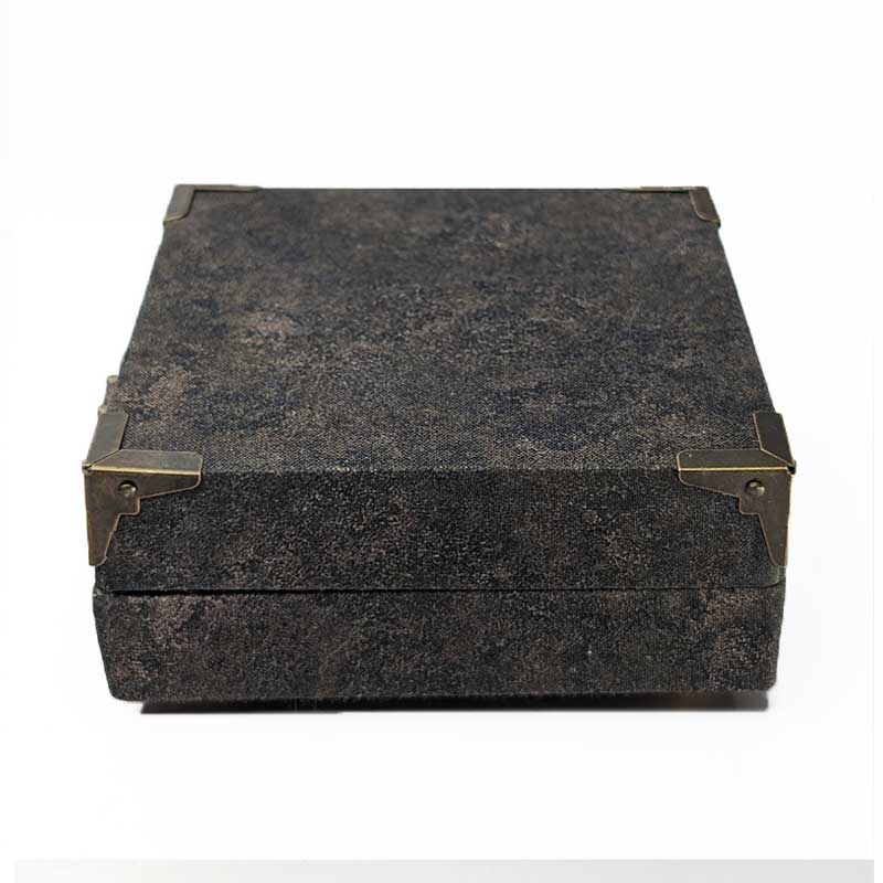 Grunge Dice Box with Metal Latch