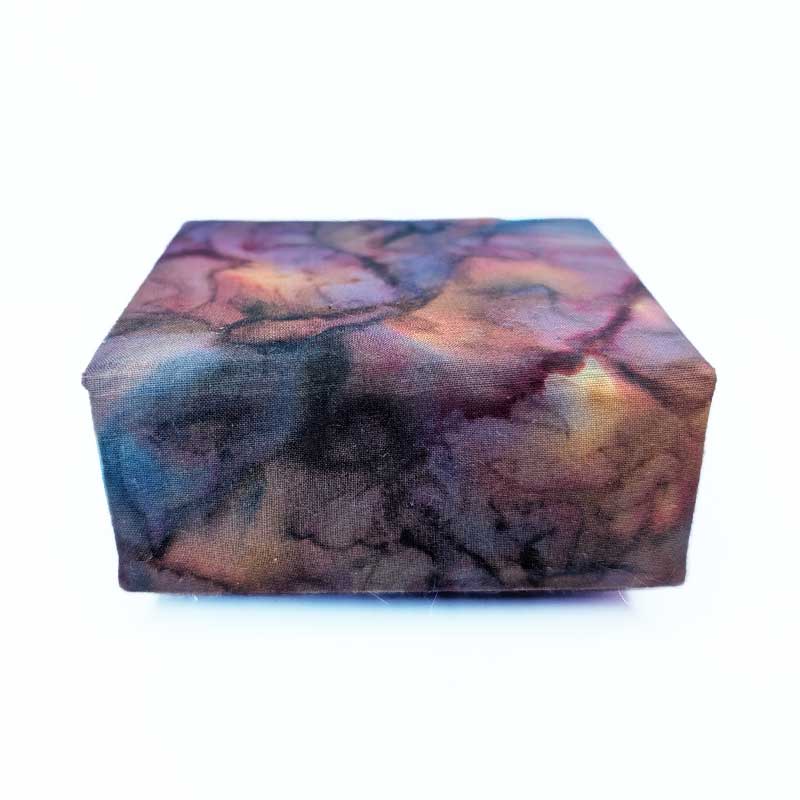 Mini Multicolor Dice Box with Magnetic Closure