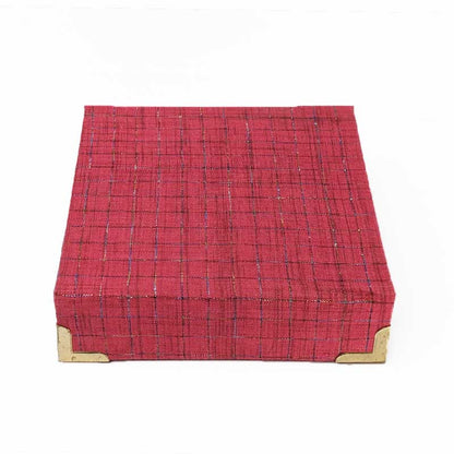 Magenta Magic Dice Box with Magnetic Closure