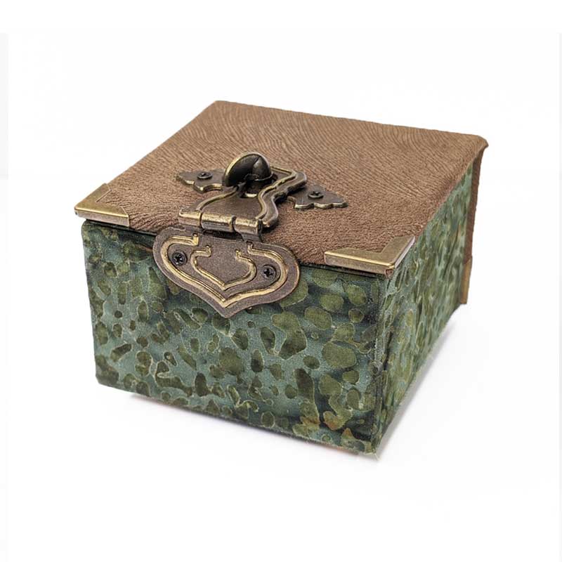 Green & Brown Wilderness Dice Box with Metal Latch