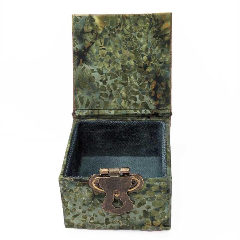 Green & Brown Wilderness Dice Box with Metal Latch